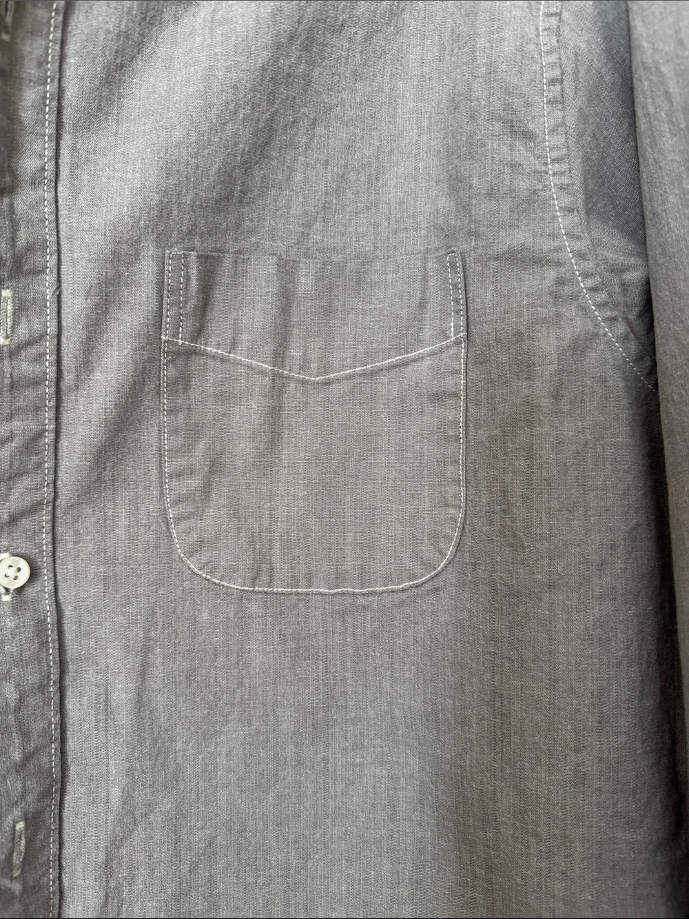 J. Crew Men’s Button-Down in Light Gray - thick high quality shirt Size M